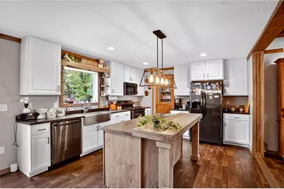 426 Perry Cir, Cranberry Township, PA 16066 - Photo 9