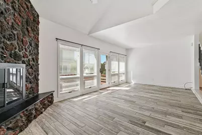 100 Saint Tropez Cir, Patterson Heights, PA 15010 - Photo 23