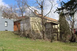 2206 Elsie St, Pittsburgh, PA 15210 - Photo 7