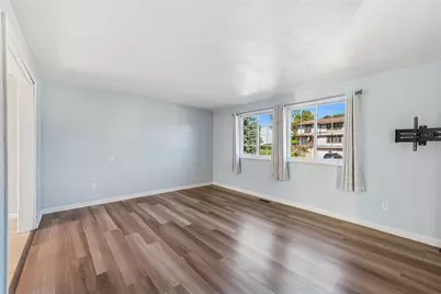 10142 Lavonne Drive, North Huntingdon, PA 15642 - Photo 5