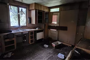 542 Franklin St, Freeport, PA 16229 - Photo 7