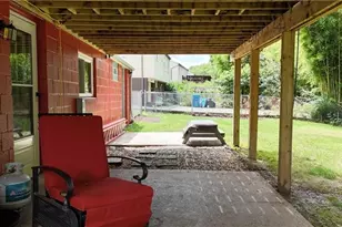 365 Stotler Rd, Pittsburgh, PA 15235 - Photo 13