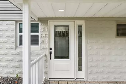 305 Queenstown Rd, Perry Township, PA 16041 - Photo 7