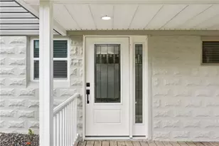 305 Queenstown Rd, Perry Township, PA 16041 - Photo 7