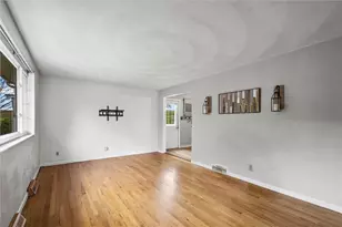 130 Hidden Hill Rd, Clinton Township, PA 16055 - Photo 3