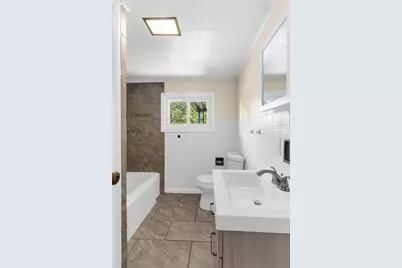 2206 Carolyn St, Hermitage, PA 16148 - Photo 19