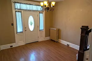 413 N 3rd St, Jeannette, PA 15644 - Photo 5