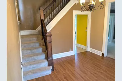 413 N 3rd St, Jeannette, PA 15644 - Photo 3