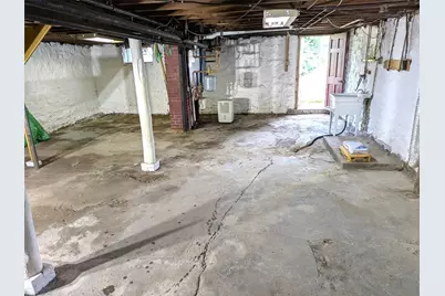 413 N 3rd St, Jeannette, PA 15644 - Photo 27