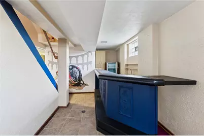 1237 Circle Dr, Pittsburgh, PA 15221 - Photo 37