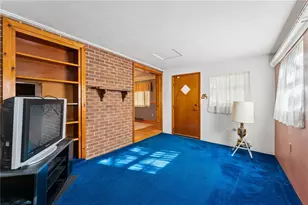 1237 Circle Dr, Pittsburgh, PA 15221 - Photo 23