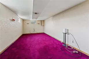 1237 Circle Dr, Pittsburgh, PA 15221 - Photo 35