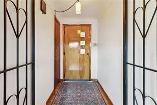 1237 Circle Dr, Pittsburgh, PA 15221 - Photo 11