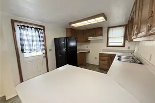 111 Ludwig St, Manor Township, PA 16236 - Photo 9