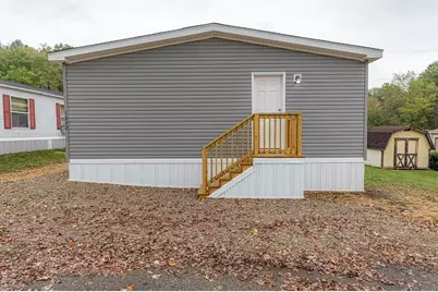 1322 Hidden Valley Dr, Robinson Twp, PA 15019 - Photo 3