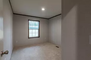 1328 Hidden Valley Dr, Robinson Twp, PA 15019 - Photo 15