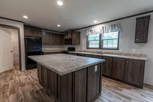 1328 Hidden Valley Dr, Robinson Twp, PA 15019 - Photo 7