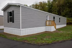 1414 Hidden Valley Dr, Robinson Twp, PA 15019 - Photo 3