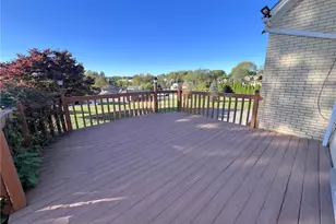 516 Hemlock St, Hempfield Township, PA 15601 - Photo 25