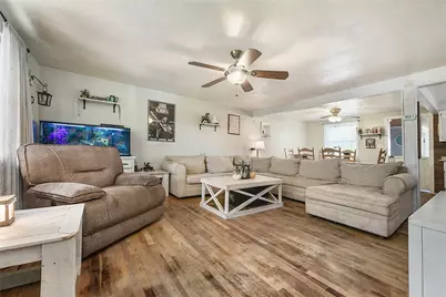 3330 Overland Dr, Irwin, PA 15642 - Photo 3