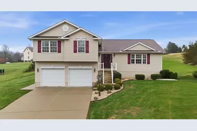 127 Alana Dr, Saxonburg Boro, PA 16056 - Photo 1