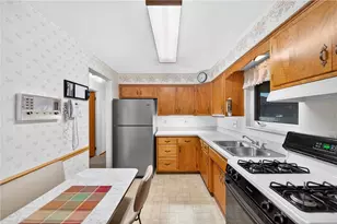 108 Malcolm Ave, Ross Twp, PA 15212 - Photo 11