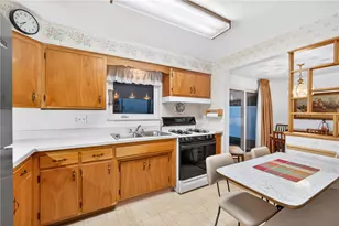 108 Malcolm Ave, Ross Twp, PA 15212 - Photo 9