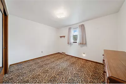 632 Penn Dr, Level Green, PA 15085 - Photo 25