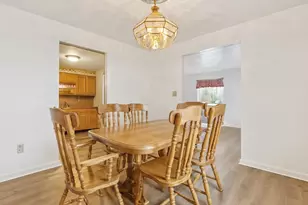 632 Penn Dr, Level Green, PA 15085 - Photo 9