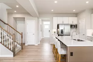 1048 Olivia Dr, North Fayette, PA 15071 - Photo 5