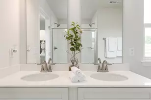 1048 Olivia Dr, North Fayette, PA 15071 - Photo 21