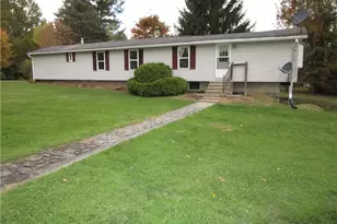 3025 S Keel Ridge Rd, Hermitage, PA 16148 - Photo 1