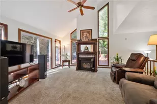 525 Arcadia Dr, Pittsburgh, PA 15237 - Photo 5