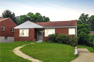 1072 Thornwood Dr, Pittsburgh, PA 15234 - Photo 1