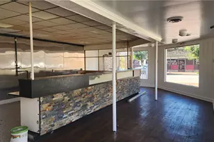 1204 Merchant St, Ambridge, PA 15003 - Photo 7