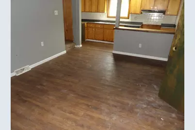 230 N Vine St, New Castle, PA 16101 - Photo 9