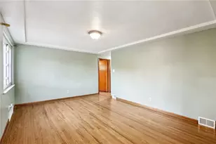 970 Pamela Dr, Lower Burrell, PA 15068 - Photo 23