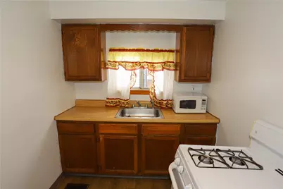 906 Florence Ave, East McKeesport, PA 15035 - Photo 7