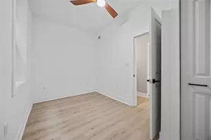 1109 E Carson St, Pittsburgh, PA 15203 - Photo 9