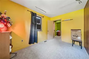 408 Rodi Rd, Pittsburgh, PA 15235 - Photo 13