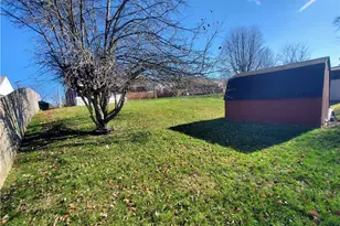 100 Monahan St, Hopewell Township, PA 15001 - Photo 25