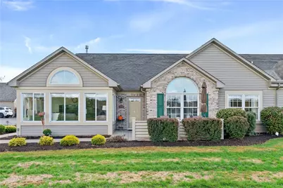 1143 Cobblestone Ln, Adams Township, PA 16059 - Photo 1