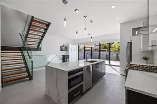 127 1/2 Banner Way, Pittsburgh, PA 15201 - Photo 5