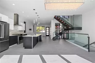 127 1/2 Banner Way, Pittsburgh, PA 15201 - Photo 9