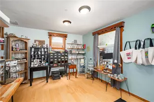 375 Main St, Volant Boro, PA 16156 - Photo 9