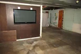 1715 California Ave, White Oak, PA 15131 - Photo 25