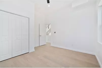 5217 Broad Street, Pittsburgh, PA 15224 - Photo 17