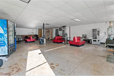 205 Braddock Ave, Braddock, PA 15104 - Photo 33