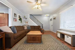 1820 McMinn St, Aliquippa, PA 15001 - Photo 9