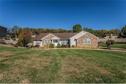 2024 Lexington Dr, Dunbar Township, PA 15425 - Photo 7